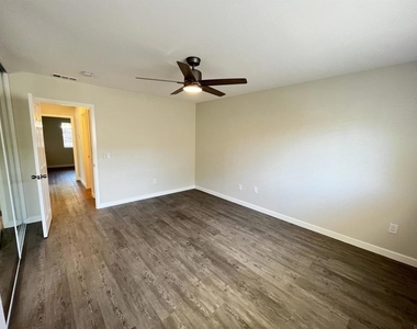 1624 Grandon Avenue - Photo Thumbnail 23