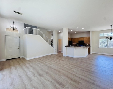 29714 Canyon Wash Court - Photo Thumbnail 3
