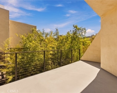 3858 Alta Mesa - Photo Thumbnail 15
