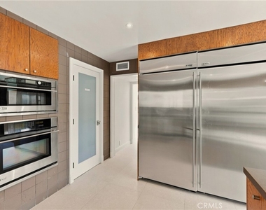 3858 Alta Mesa - Photo Thumbnail 8