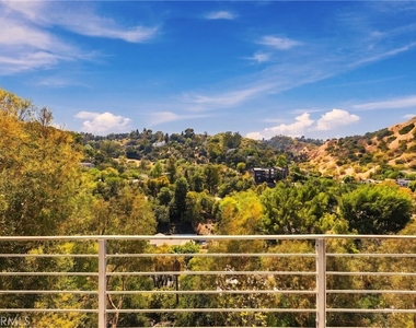 3858 Alta Mesa - Photo Thumbnail 9