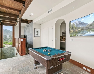 345 Emerald Bay - Photo Thumbnail 33