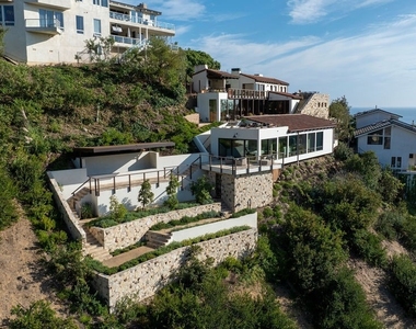 345 Emerald Bay - Photo Thumbnail 70