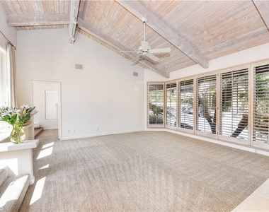 906 Emerald Bay - Photo Thumbnail 18