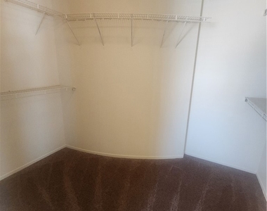 13272 Berkeley Lane - Photo Thumbnail 18