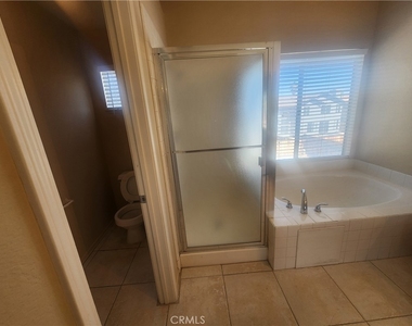 13272 Berkeley Lane - Photo Thumbnail 20