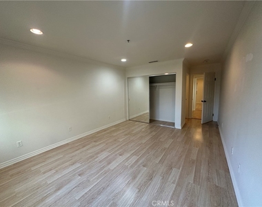 9356 19th Street - Photo Thumbnail 10