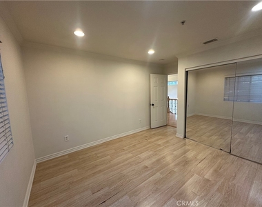 9356 19th Street - Photo Thumbnail 11
