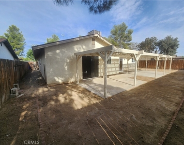 15071 Arlette Drive - Photo Thumbnail 18