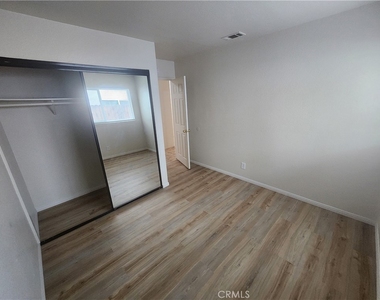 15071 Arlette Drive - Photo Thumbnail 8