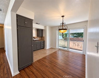 11254 Bellaire Street - Photo Thumbnail 4