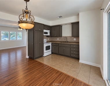 11254 Bellaire Street - Photo Thumbnail 3