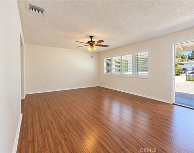 11254 Bellaire Street - Photo Thumbnail 2