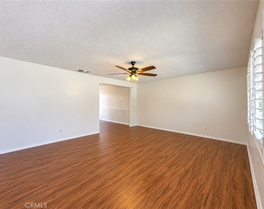 11254 Bellaire Street - Photo Thumbnail 6