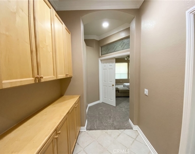 810 Clear Springs Drive - Photo Thumbnail 13