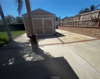 810 Clear Springs Drive - Photo Thumbnail 19