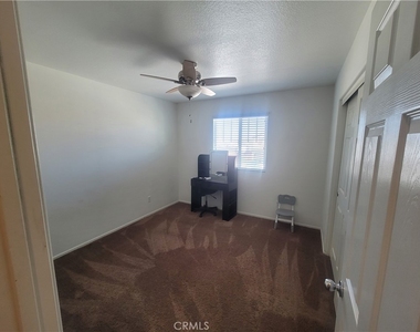 13973 Camino Lindo Street - Photo Thumbnail 20