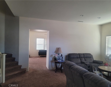 13973 Camino Lindo Street - Photo Thumbnail 4