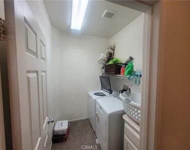 13973 Camino Lindo Street - Photo Thumbnail 11
