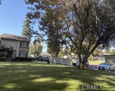 775 Hampshire Lane - Photo Thumbnail 1