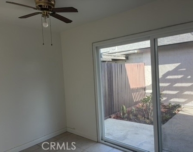 775 Hampshire Lane - Photo Thumbnail 7