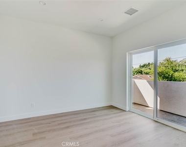 8312 Canterbury Avenue - Photo Thumbnail 8