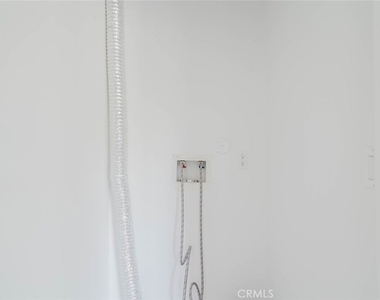 8312 Canterbury Avenue - Photo Thumbnail 18