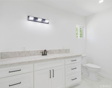 8310 Canterbury Avenue - Photo Thumbnail 14