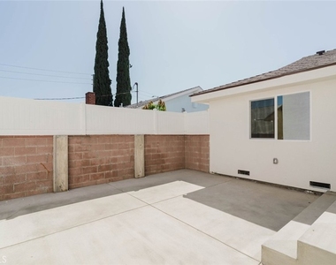 8310 Canterbury Avenue - Photo Thumbnail 22