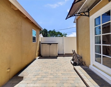900 E Mountain - Photo Thumbnail 30