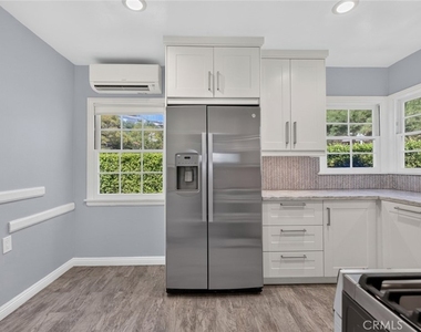 900 E Mountain - Photo Thumbnail 12