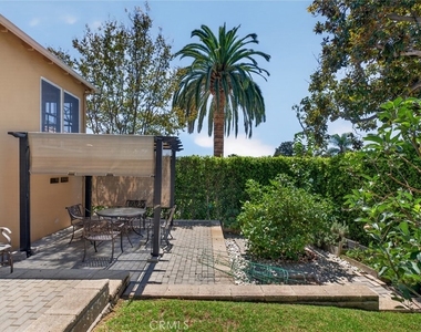 900 E Mountain - Photo Thumbnail 40