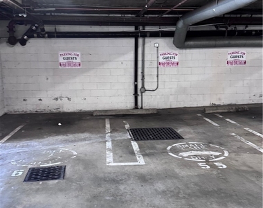 2905 Montrose Ave - Photo Thumbnail 26