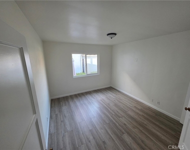 260 W Linden Avenue - Photo Thumbnail 7
