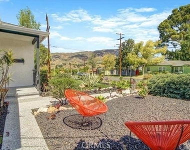10811 Floralita Avenue - Photo Thumbnail 1