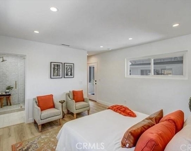 10811 Floralita Avenue - Photo Thumbnail 24
