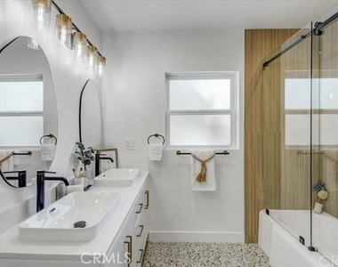 10811 Floralita Avenue - Photo Thumbnail 16