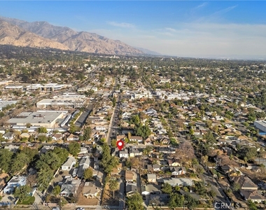 2083 Parnell Way - Photo Thumbnail 33