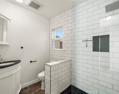 2083 Parnell Way - Photo Thumbnail 25