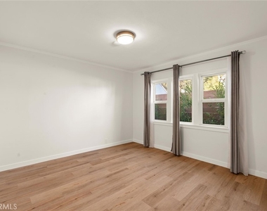 2083 Parnell Way - Photo Thumbnail 22