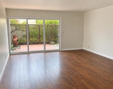 651 Moraga Rd - Photo Thumbnail 1