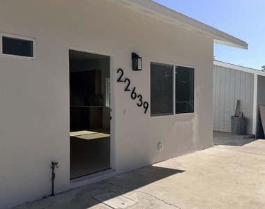 22639 6th St - Photo Thumbnail 3