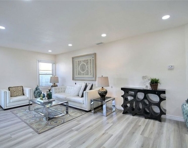 4014 Verdugo View Drive - Photo Thumbnail 11