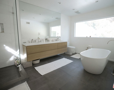 2690 Zorada Drive - Photo Thumbnail 28