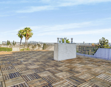 1230 Horn Avenue - Photo Thumbnail 19