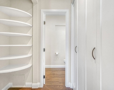 1230 Horn Avenue - Photo Thumbnail 13
