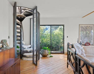 20784 Medley Lane - Photo Thumbnail 19