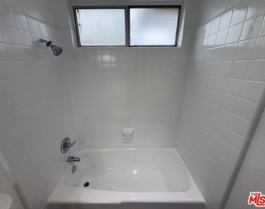 12634 Kalnor Avenue - Photo Thumbnail 12