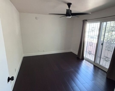 720 N Eucalyptus Avenue - Photo Thumbnail 16
