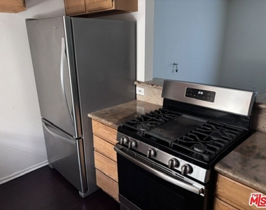 720 N Eucalyptus Avenue - Photo Thumbnail 3